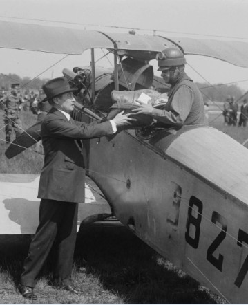 Pilot prepares to leave on the first official airmail route.